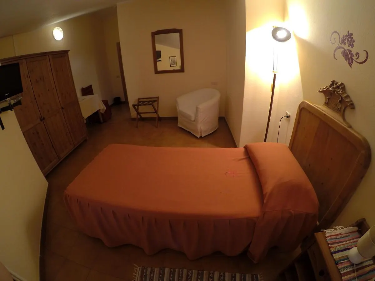 Hotel Ristorante Combolo Teglio Italia